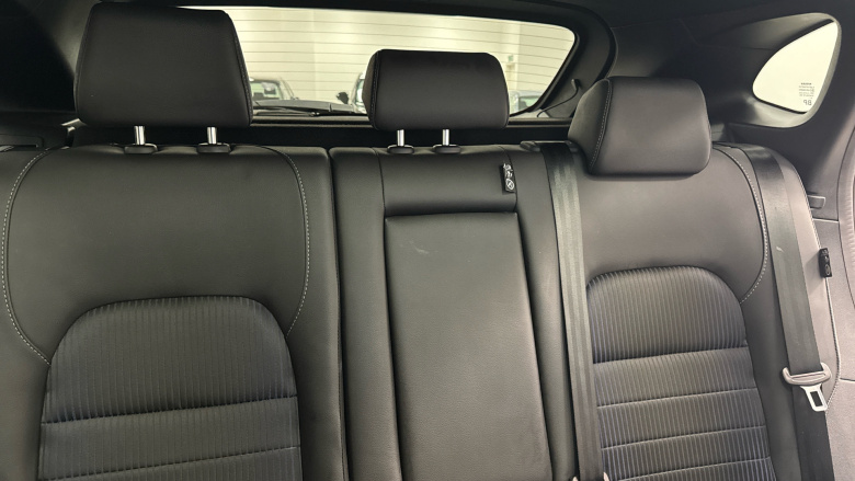 Nissan Qashqai 1.3 DiG-T MH Tekna 5dr Petrol Hatchback